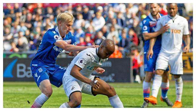 阿森纳状态回暖,积分榜上升 阿森纳状态回暖,积分榜上升