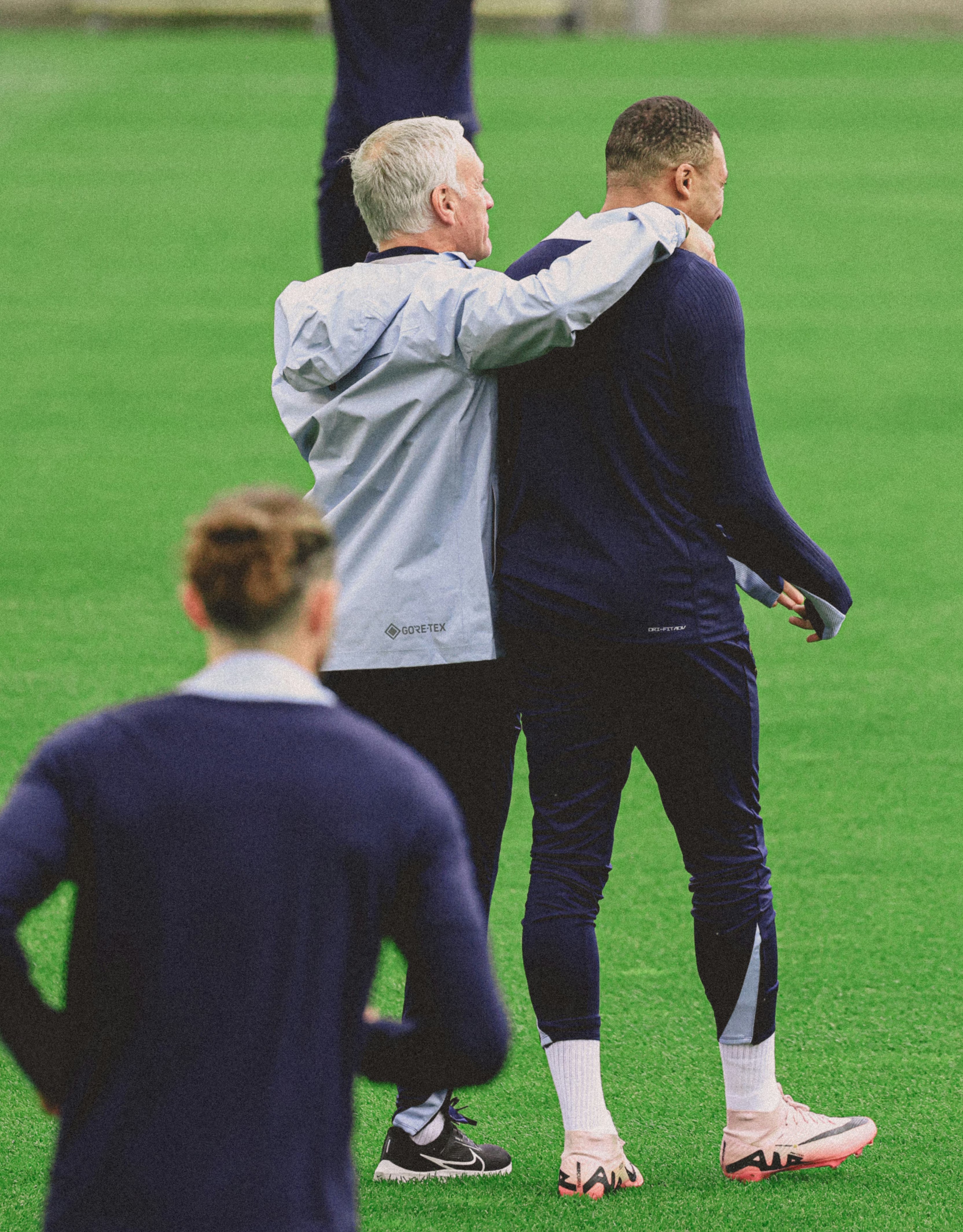 爱游戏体育官网-关于法国队迎来挑战，本场比赛或将成为焦点赛事的信息