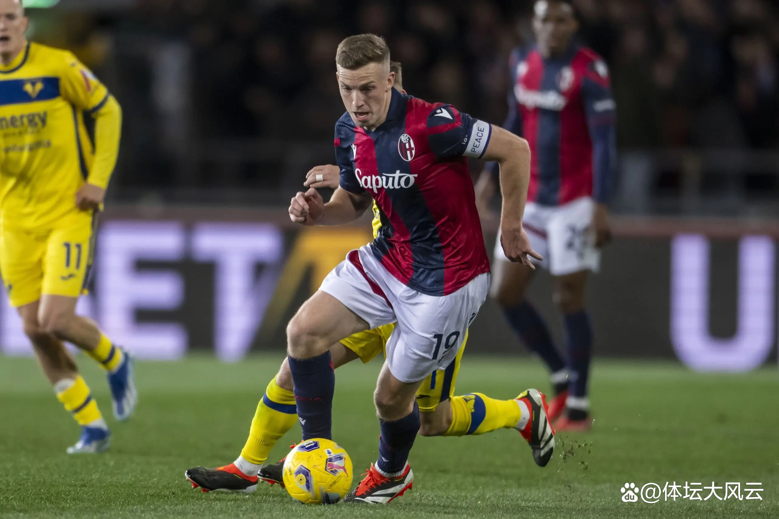 AC米兰前锋连场进球：斩获联赛金靴？的简单介绍