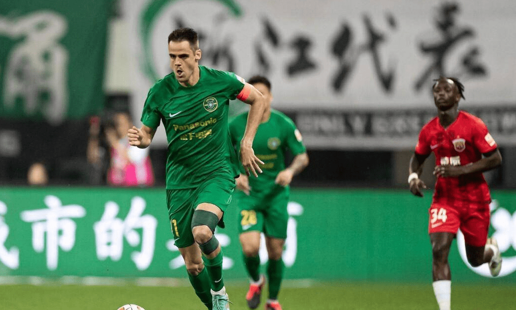 包含伊朗劲旅展现实力,向前迈进半决赛的词条 包含伊朗劲旅展现实力,向前迈进半决赛的词条