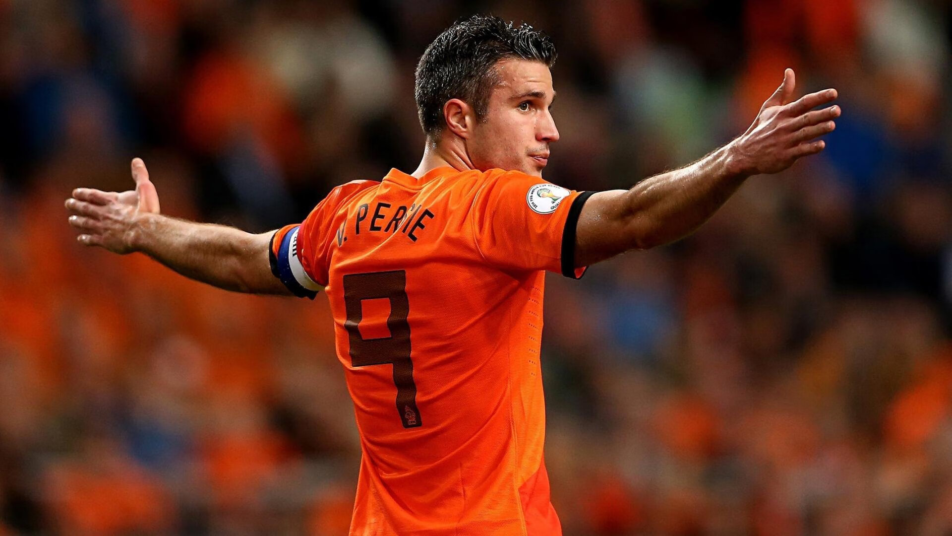 爱游戏下载-橙色洪流与孤星闪耀，当荷兰的全攻全守碾碎蓝军，姆巴佩如何以一人之力定义现代足球的悖论